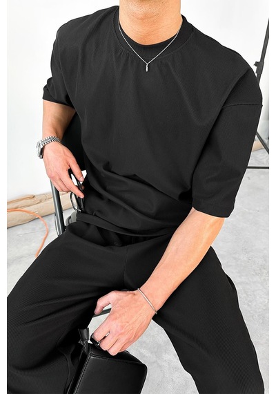 Siyah İnce Fitilli Oversize Tişört Siyah