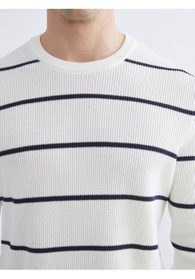 Lcwaıkıkı Classic Beyaz Bisiklet Yaka Çizgili Erkek Kazak