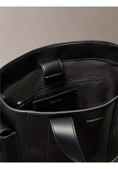 Calvin Klein Kadın Siyah Omuz Çantası Lv04f3290g-2qp Siyah