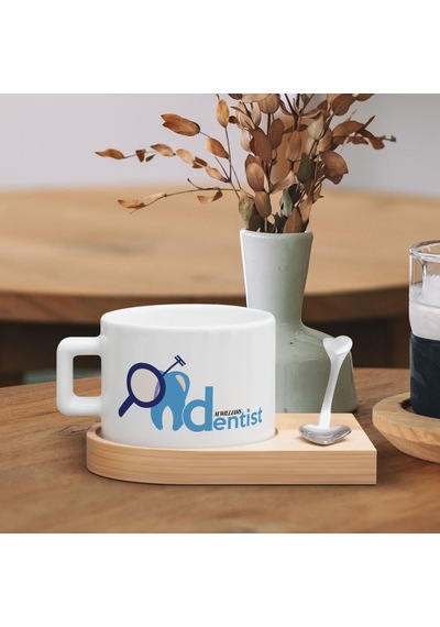 Bk Gift Kişiye Özel İsimli Diş Hekimi Tasarımlı-5, Ahşap Altlıklı Seramik Fincan, Meslek Hediyesi, Yeni İş Hediyesi Kobitmeyen137928 Bk Gift