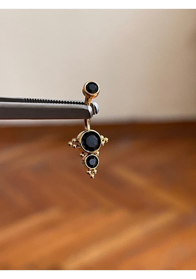 Üç Taş Siyah Renk Ultraliğht 10 Mm Titanyum Göbek Piercingi Turuncu