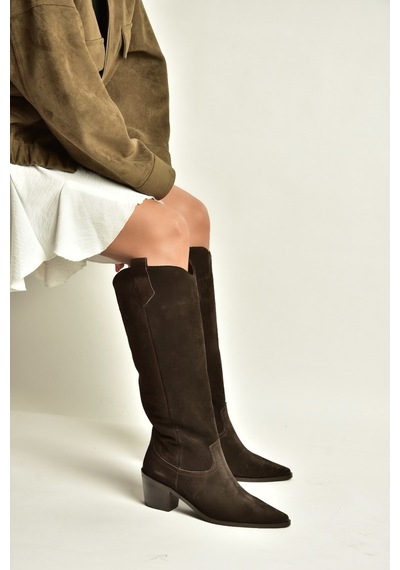 Fox Shoes Z654182361 Kahverengi Hakiki Deri Süet Kalın Topuklu Kovboy Model Kadın Çizme Fox Shoes Z654182361 Kahverengi Hakiki Deri Süet Kalın Topuklu Kovboy Model Kadın Çizme