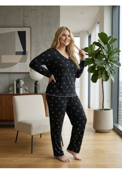 Büyük Beden Yumuşak Tuşeli Uzun Kol Likralı Pijama Takımı 8708 Siyah Gri Büyük Beden Yumuşak Tuşeli Uzun Kol Likralı Pijama Takımı 8708 Siyah Gri