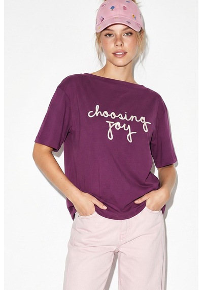Shade Kadın Nakışlı Yazı İşlemeli Kayık Yaka T-shirt 60382604 - Mor