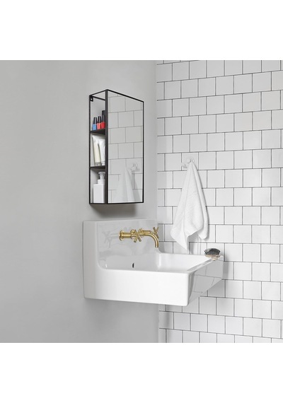 Umbra Cubiko 24x12 İnç Dikdörtgen Siyah Metal Banyo Aynası Depolama Dolabı 3 Raflı Diğer Umbra Cubiko 24x12 İnç Dikdörtgen Siyah Metal Banyo Aynası Depolama Dolabı 3 Raflı Diğer