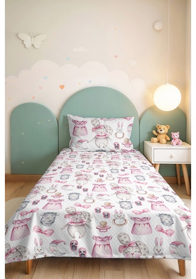 Evimde Bambaşka Tavşan Pembe Pastel Kız Çocuk Pike Takımı - Uyku Temalı Gri Bebek Odası Yatak Örtüsü - 160x220  CM