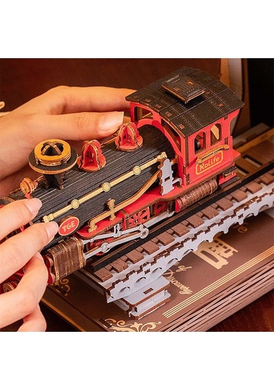 Rolife Tge01 Century Train Kitap Köşesi Book Nook Dıy Minyatür Maket Model Seti Mini Dollhouse 3d Model Kit Detaylı Dekoratif Hobi Seti 3d Puzzle Tiny House