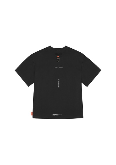 Skinarma Glitch Kısa Kollu Oversize Unisex Bisiklet Yaka Siyah Tişört Large Skinarma Glitch Kısa Kollu Oversize Unisex Bisiklet Yaka Siyah Tişört Large