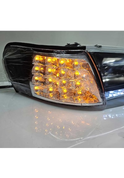 Toyota Corolla Ae101 Ön Far + Sinyal Ledli Set 1993-1998