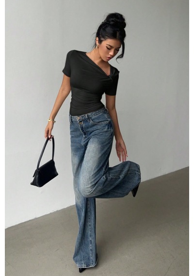 Kadın Çapraz Yaka Kısa Kollu Slim Fit Bluz Siyah
