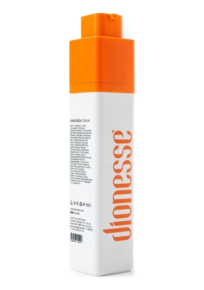 Yüksek Güneş Koruyucu Ve Nemlendirici Leke Karşıtı Güneş Kremi Spf 50+ 50 Ml Yüz Ve Vücut İçin, Uva & Uvb Koruma, Hafif Ve Hızlı Emilim
