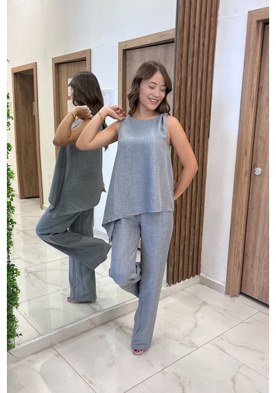 By Saygı Kadın Toka Detaylı Eteği Asimetrik Bluz Beli Lastikli Cepli Palazzo Pantolon Keten 2'li Takım Gri By Saygı Kadın Toka Detaylı Eteği Asimetrik Bluz Beli Lastikli Cepli Palazzo Pantolon Keten 2'li Takım Gri