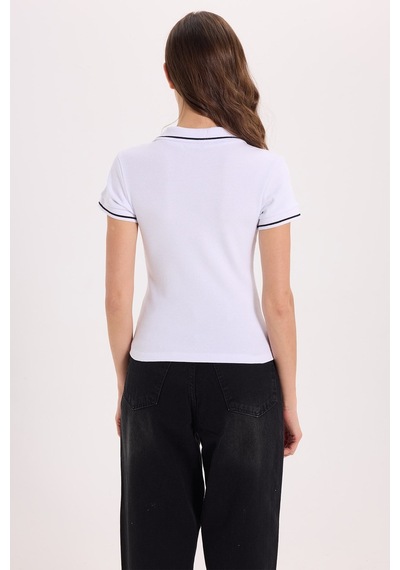 Tudors Kadın Slim Fit Dar Kesim Pamuklu Polo Yaka Kısa Kollu Beyaz Tişört-50461