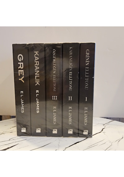 Grinin Elli Tonu- Karanlığın Elli Tonu- Özgürlüğün Elli Tonu 3 Kitap + 2 Kitap