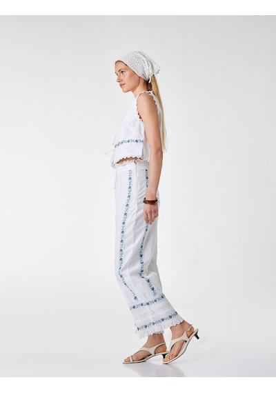 Koton Pamuklu Etnik Motif Detaylı Nakışlı Dantelli Düz Bol Paça Pantolon Mavi Desenli 6sak40195uw Koton Pamuklu Etnik Motif Detaylı Nakışlı Dantelli Düz Bol Paça Pantolon Mavi Desenli 6sak40195uw