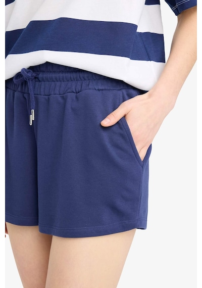DeFacto Regular Fit Beli Bağcıklı Normal Bel Düz Paça Şort C7600AX25SMNV42 Lacivert