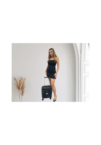 Pp Underseat Küçük Boy Siyah Valiz 46x34x19 Cm 4 Tekerlek Şifreli Kilit Altın