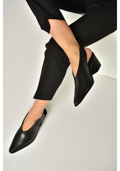 Fox Shoes Y654300203 Siyah Hakiki Deri Alçak Topuklu Western Ayakkabı Siyah