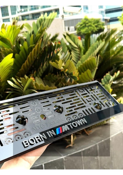 Born In Mpower Town Bmw Plakalık Kabartmalı
