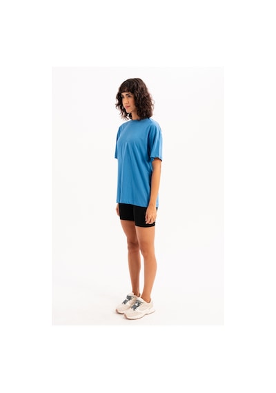 Justever 100% Pamuk Oversize Fit Bisiklet Yaka Mavi Kadın T-shirt - Halo Mavi