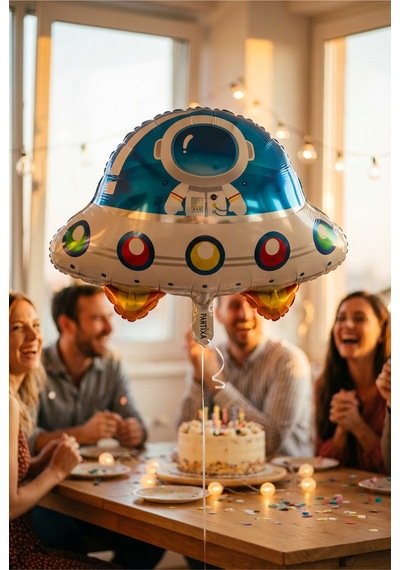 Astronotlu Ufo Uzay Gemisi Folyo Balon 60x57 Cm Uzay Temalı Çocuk Doğum Günü Parti Süsü Çok Renkli