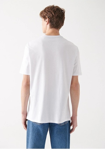 Mavi Logo Nakışlı Beyaz Tişört Loose Fit / Bol Rahat Kesim 067074-620 Beyaz