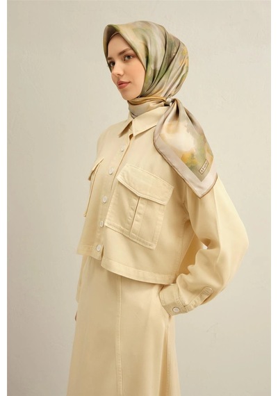 Armine 2025 İlkbahar - Yaz - Dj Saf İpek Eşarp Sura -9310 - 90 X 90 / Yeşil 02 Yeşil 02