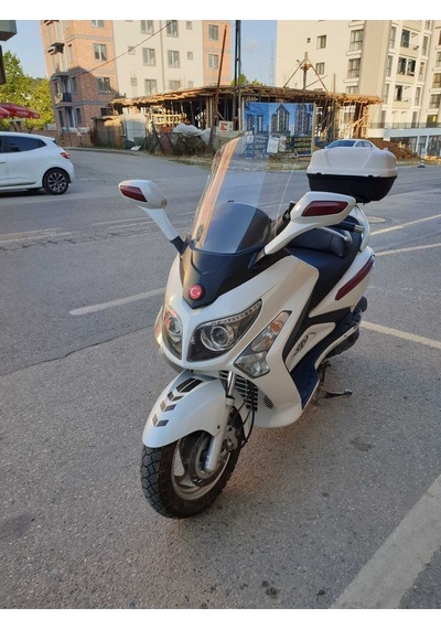 Motocam Sym Gts Evo 250 Ön Cam 2006-2015 Model 63cm Şeffaf Renkli 4mm 10cm Daha Uzun