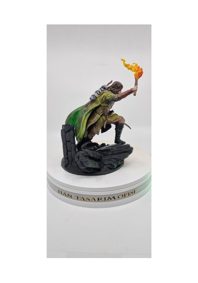 Aragorn Ölüler Yolunda 22 Cm Yüzüklerin Efendisi Lort Diorama Figür