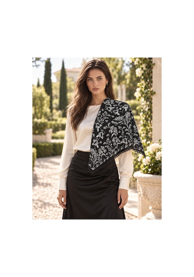 Tarzını Seç Siyah Gece Bahçesi Desenli Dantel Oya Kesim Fular / Bandana 70 X 70 Cm
