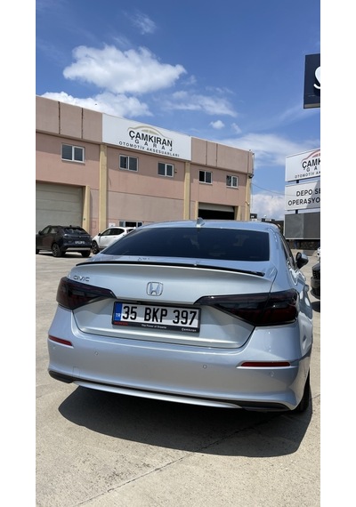 Honda Civic 2022+ Fe1 Hybrid Spoiler Parlak Siyah