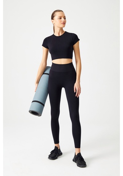 Los Ojos Siyah Seamless Yumuşak Dokulu Spor T-shirt Crop Top Siyah Siyah