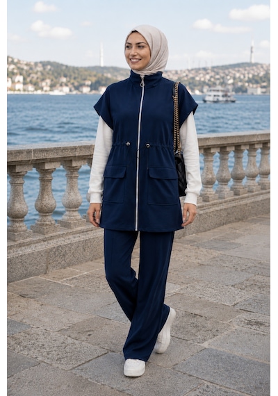Lacivert Yelekli 2 Li Takım Modern, Rahat Ve Şık Günlük Kombin