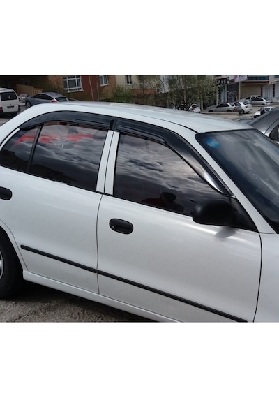 Hyundai Accent Yumurta Kasa Cam Rüzgarlığı