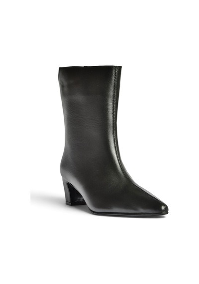 Fox Shoes Z654580003 Siyah Hakiki Deri Kalın Topuklu Kadın Bot