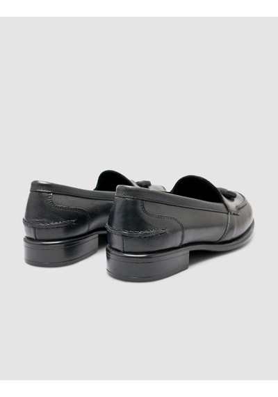Cabani %100 Hakiki Deri Siyah Püsküllü Kadın Loafer Siyah