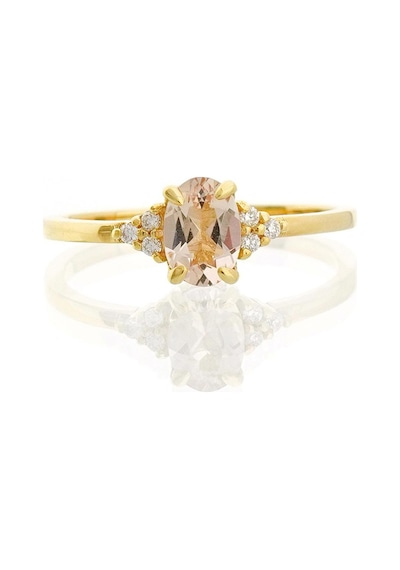 Morganite Oval Tektaş Pırlanta Yüzük