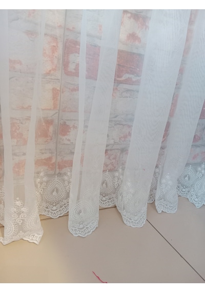 Beyaz Sade Ayağı Güpürlü Tül Perde