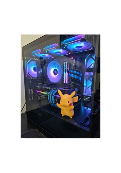 - Pikachu Bilgisayar Kasası Aksesuarı 10cm