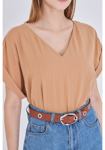 Armonika Kadın Vizon V Yaka Yanları Yırtmaçlı Arkası Uzun Duble Kol Detaylı Oversize Bluz Arm-24y001074