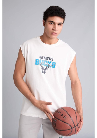 Defacto Pamuk Nba Mılwaukee Bucks Boxy Fıt V Yaka Atlet G2434ax26auer105 Ekru-er105