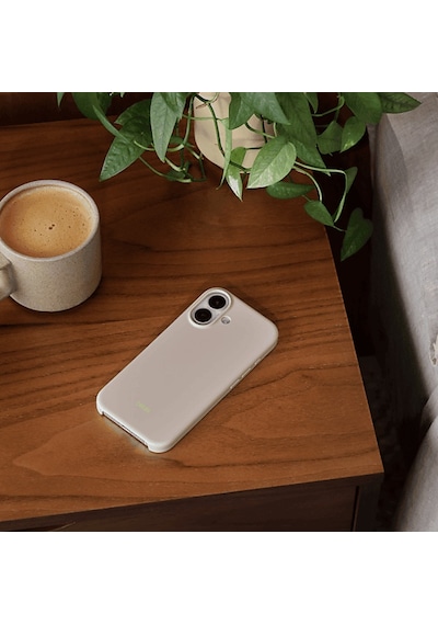 Beats Mgk34ll/a Magsafe Özelliğine Ve Kamera Denetimi Düğmesine Sahip Beats Apple Uyumlu iPhone 17 Kılıfı - Kalker Beji