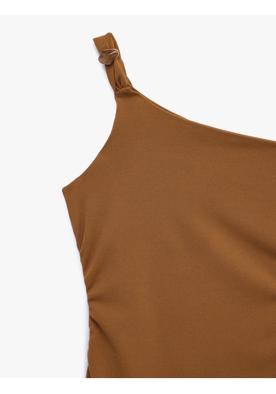 Koton Slim Fit Aksesuar Detaylı Drapeli Midi Boy Tek Omuz Kalem Elbise Kahverengi 6sak80003uk Kahve