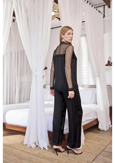 Aria's Closet Arias Closet Dantelli Ve Tüllü Uzun Kollu Önü Düğmeli Saten Pijama Takımı Siyah
