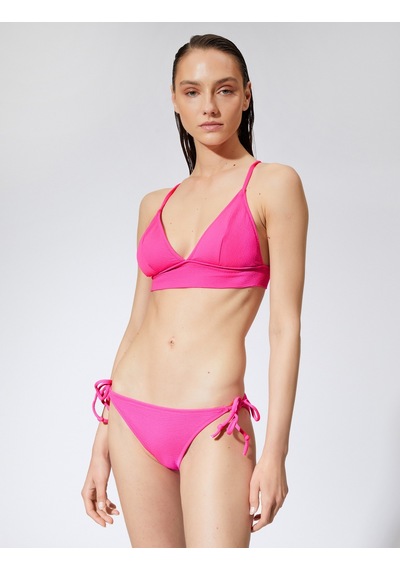 Koton Bikini Üstü Bralet Çapraz Askılı Kaplı Dokulu Fuşya 3sak10135bm 3SAK10135BM327 Fuşya Koton Bikini Üstü Bralet Çapraz Askılı Kaplı Dokulu Fuşya 3sak10135bm 3SAK10135BM327 Fuşya