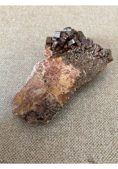 Andradit Kuvars Kristal Doğal Taş 160 Gram