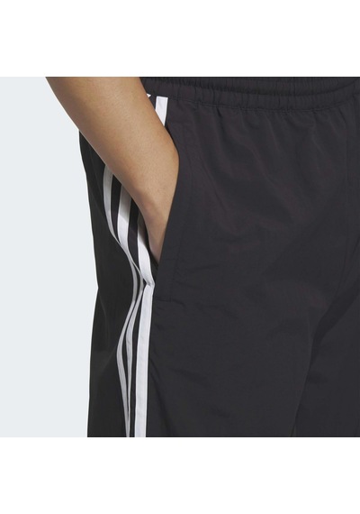 Adidas Originals Capri Erkek Siyah Şort Kb5441