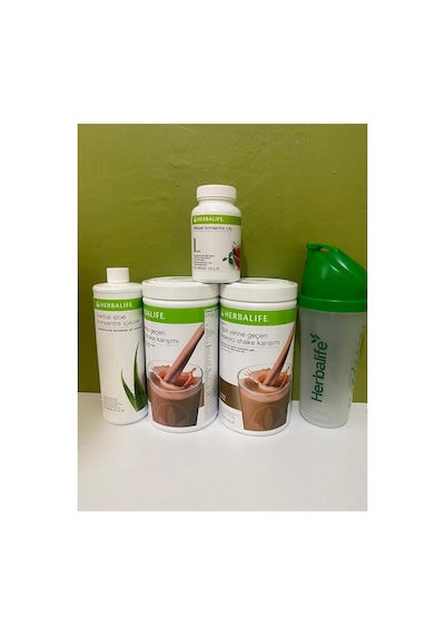 Herbalife Aylık Başlangç Paket 1 Shaker Hediyeli 2 Vanilyalı Shake 100gr Klasik Çay Aloe Konsantre İçecek