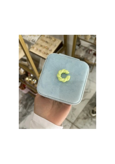 Burgu Bombe Detaylı Earcuff Model Küpe Yeşil