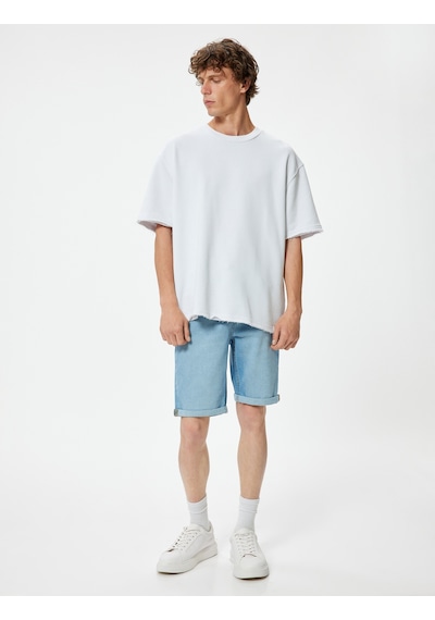 Koton Slim Fit Kot Şort Bermuda Katlama Paçalı Düğme Detaylı Açık İndigo 4sam40027ıd Açık İndigo Koton Slim Fit Kot Şort Bermuda Katlama Paçalı Düğme Detaylı Açık İndigo 4sam40027ıd Açık İndigo
